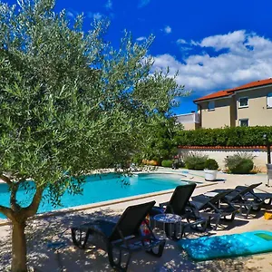 https://sonnengarten-apartments.in-istria.net